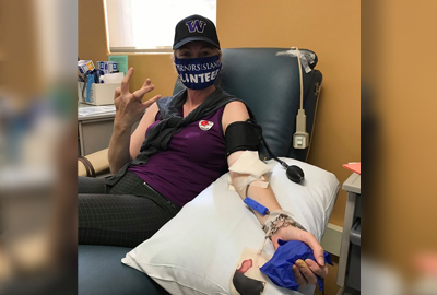 Jessica Handy giving blood
