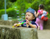 boy-bubbles-child-160917.jpg