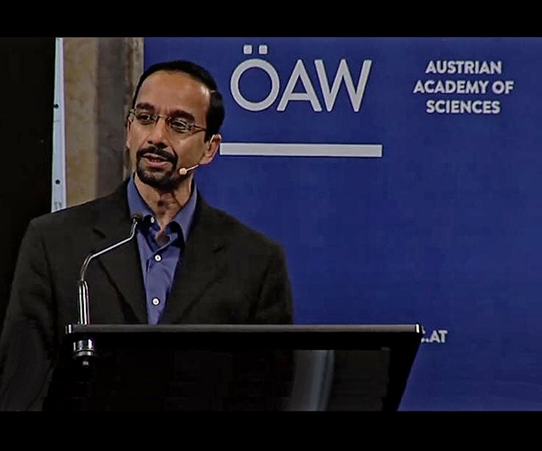 Raj Rao speaking at the Austrian Academy of Sciences